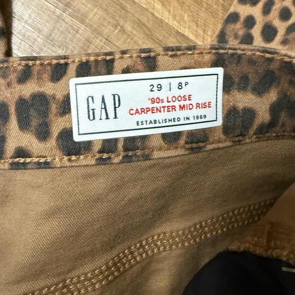 NWT GAP Mid Rise '90s Loose Cheetah Cargo Jeans Pants Women’s Size 29 (8P) $98 - Picture 9 of 11
